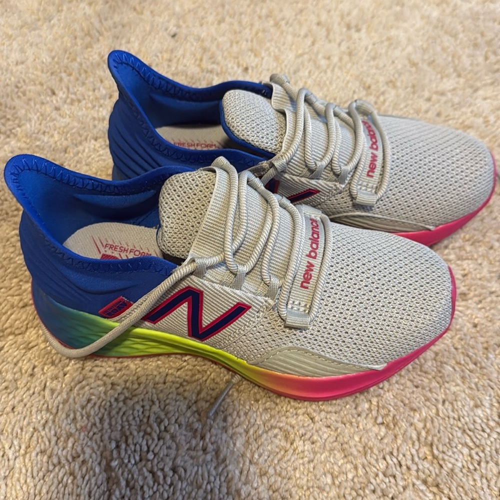 NWT Kids New Balance sneaker